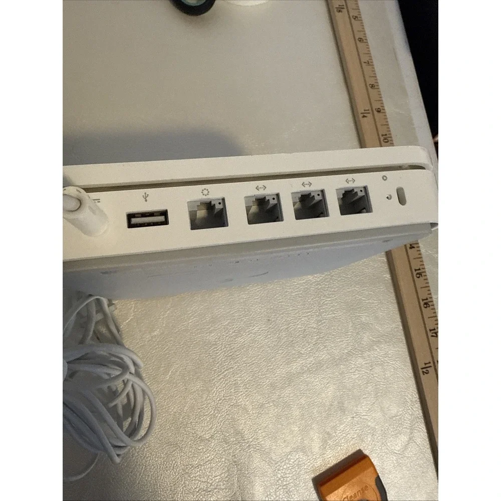 APPLE AIR PORT EXTREME A1143 - 802.11n WiFi Router Wireless Base Station Y
